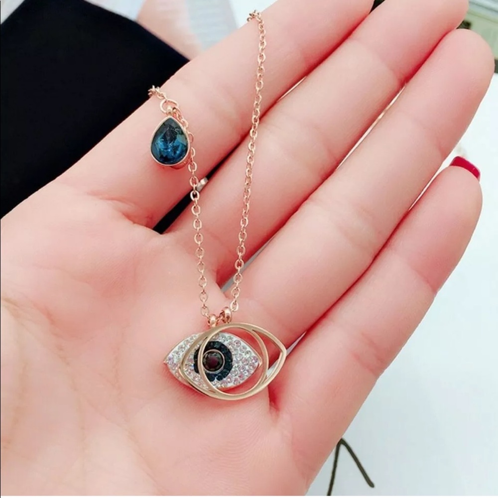 #1 Seller ✨ Evil Eye  Protection Necklace 😍✨ - Picture 3 of 12
